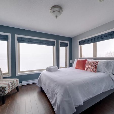 קורנר ברוק Coastal Lookout Suites מראה חיצוני תמונה
